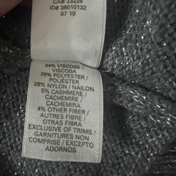 Y2K VICTORIAS SECRET Silver Sparkle Knit Cardigan Sweater Long Sleeve Pockets S - Picture 10 of 11